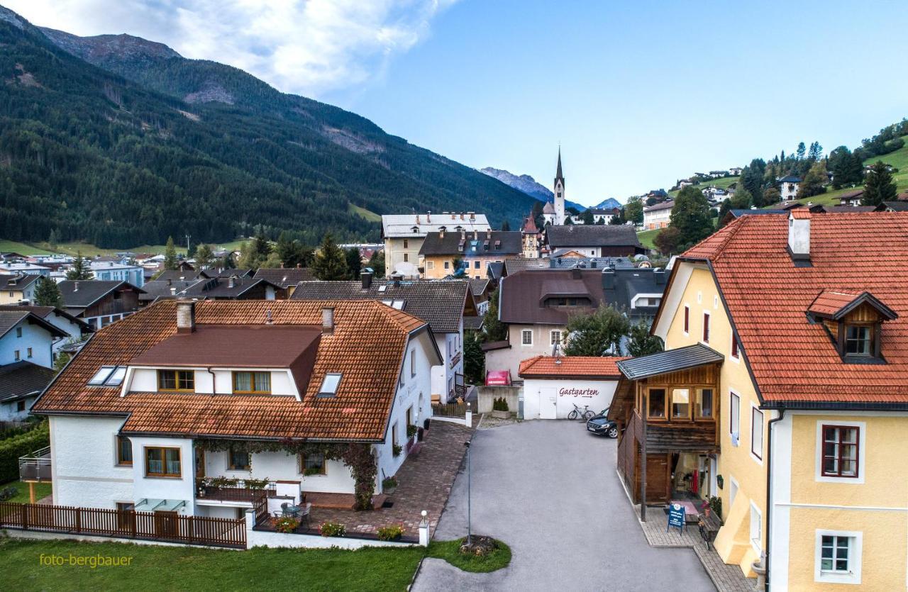 Haus Arnold - Privatzimmer Und Ferienwohnungen Sillian Exterior foto